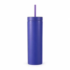 16oz plastic tumbler with straw op een studioachtergrond