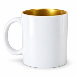 11 OZ MUG WITH GOLDEN INNER COLOR op een studioachtergrond