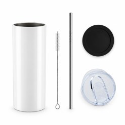 20 OZ Skinny Tumbler White op een studioachtergrond
